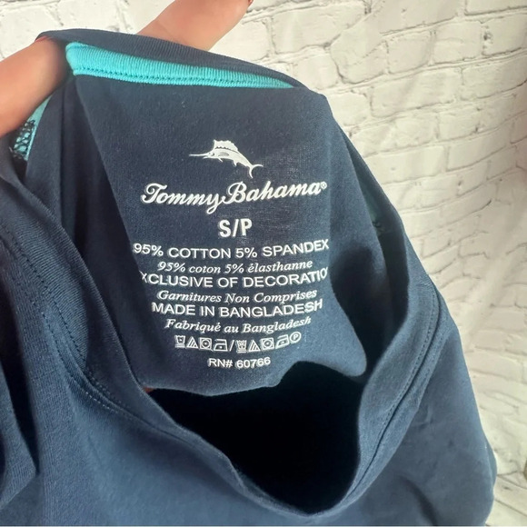 tommy bahama NWT crew neck navy island sleepwear top small - Picture 4 of 5